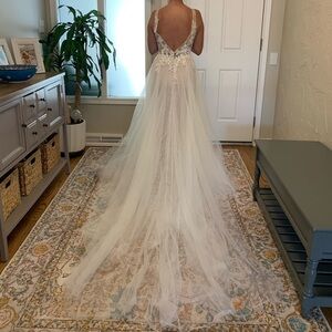 Wedding dress SOLD